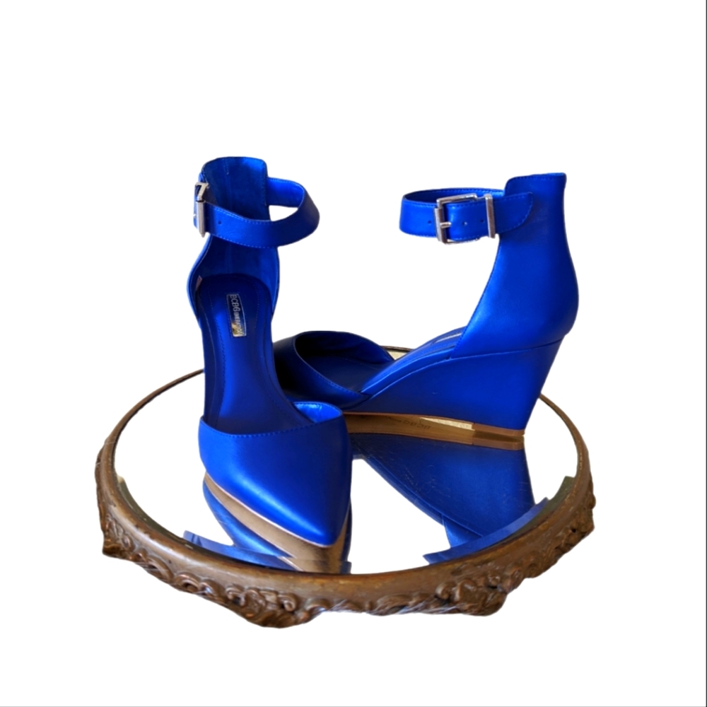 BCBGeneration Blue Leather Shoes Wedged Heel Ankle Strap NWOT